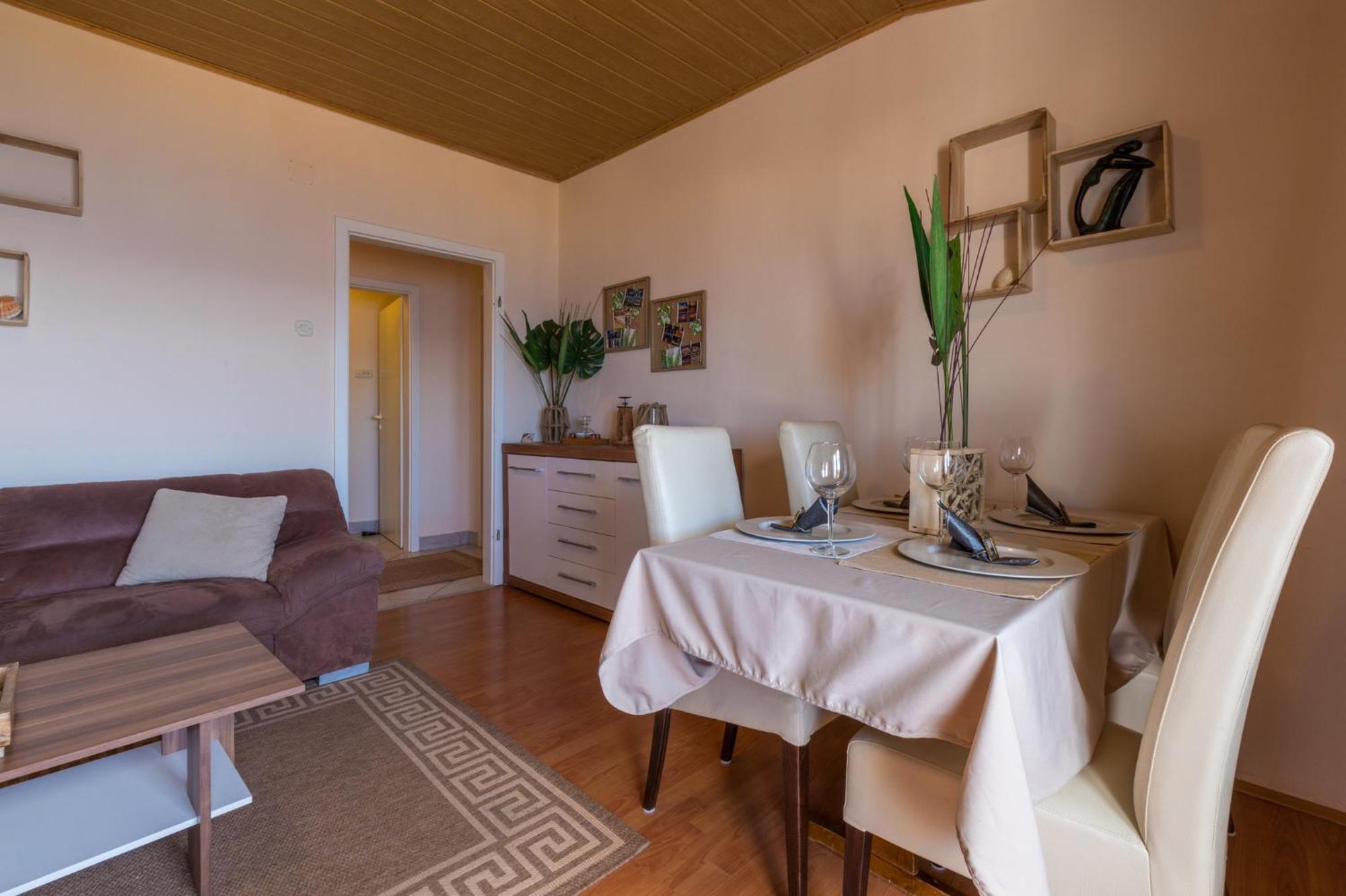 Ferienwohnung Branka Crikvenica Zimmer foto